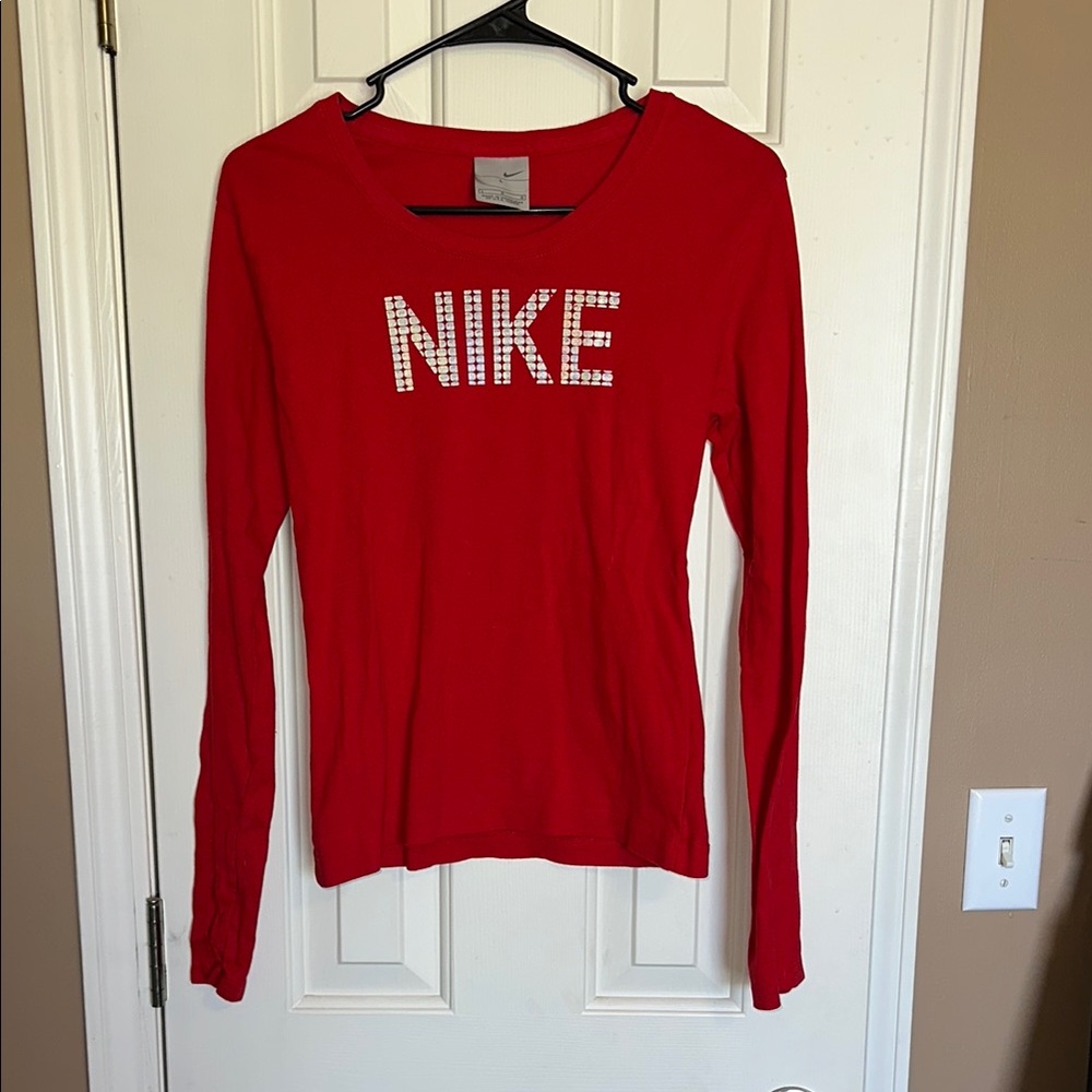 Nike Red Fitted Graphic Long Sleeve